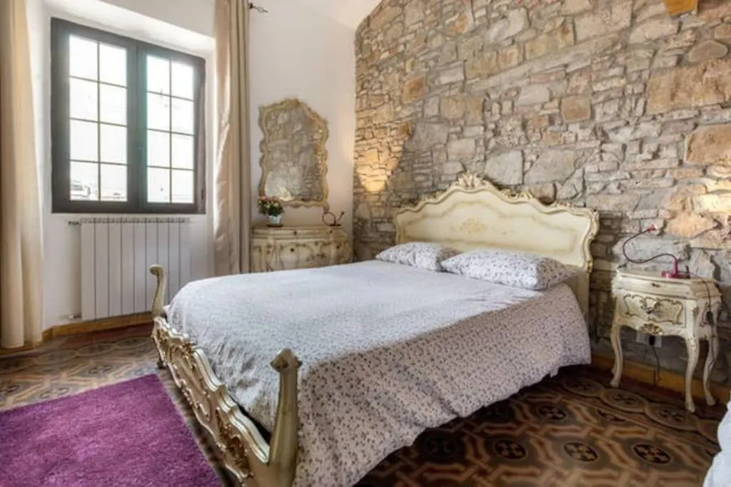 Lorenzo Magnifico Typical Home Heart Of Florence