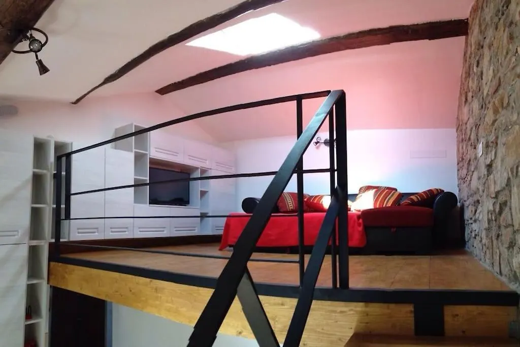 Apartment Lorenzo Magnifico Typical Home Heart Of Florence Italy