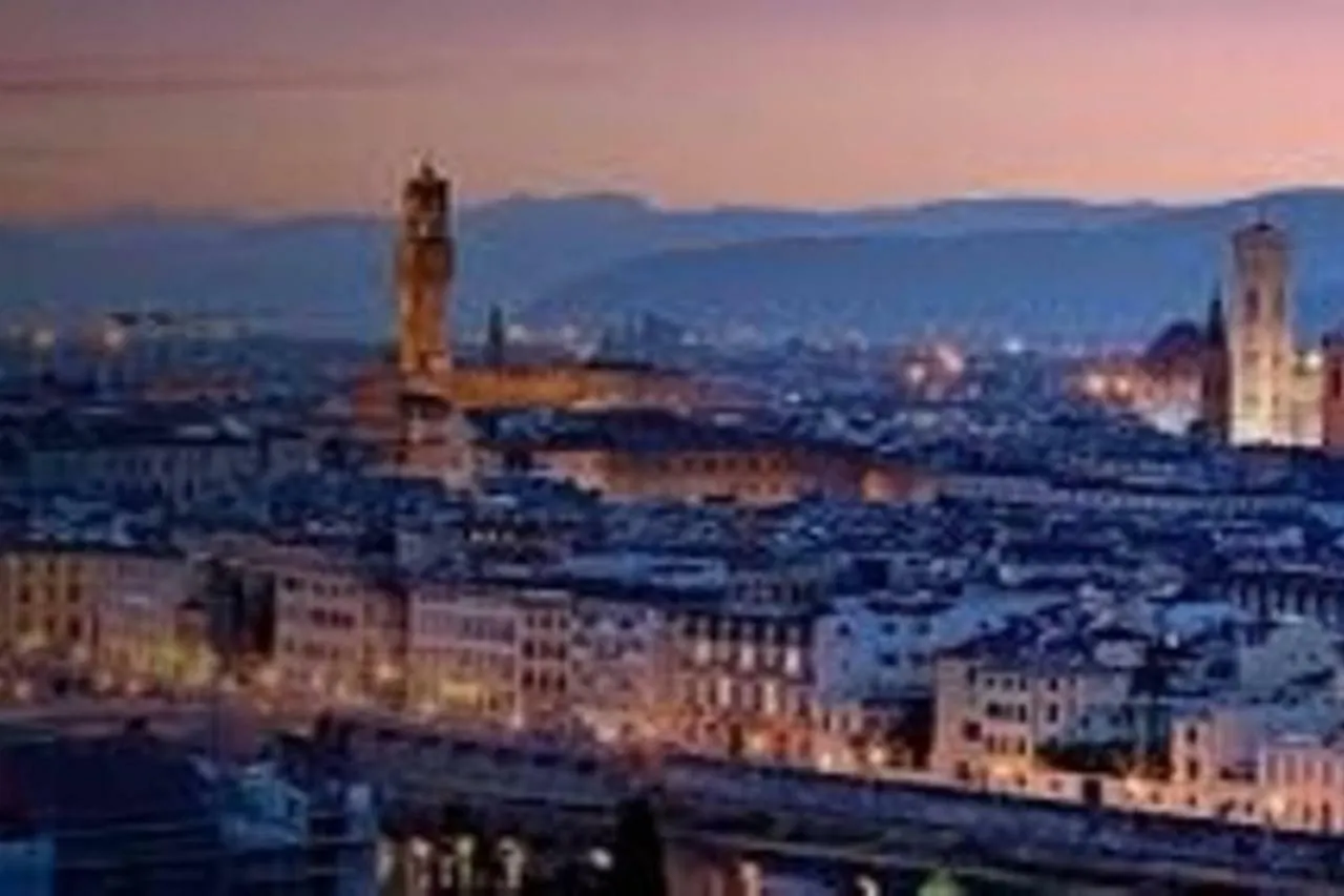 Lorenzo Magnifico Typical Home Heart Of Florence