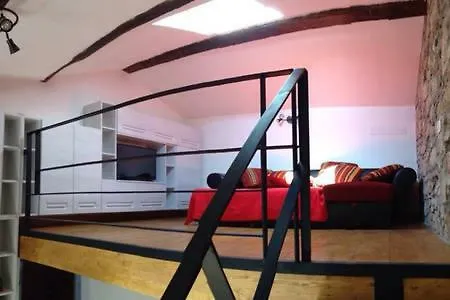 Apartment Lorenzo Magnifico Typical Home Heart Of Florence
