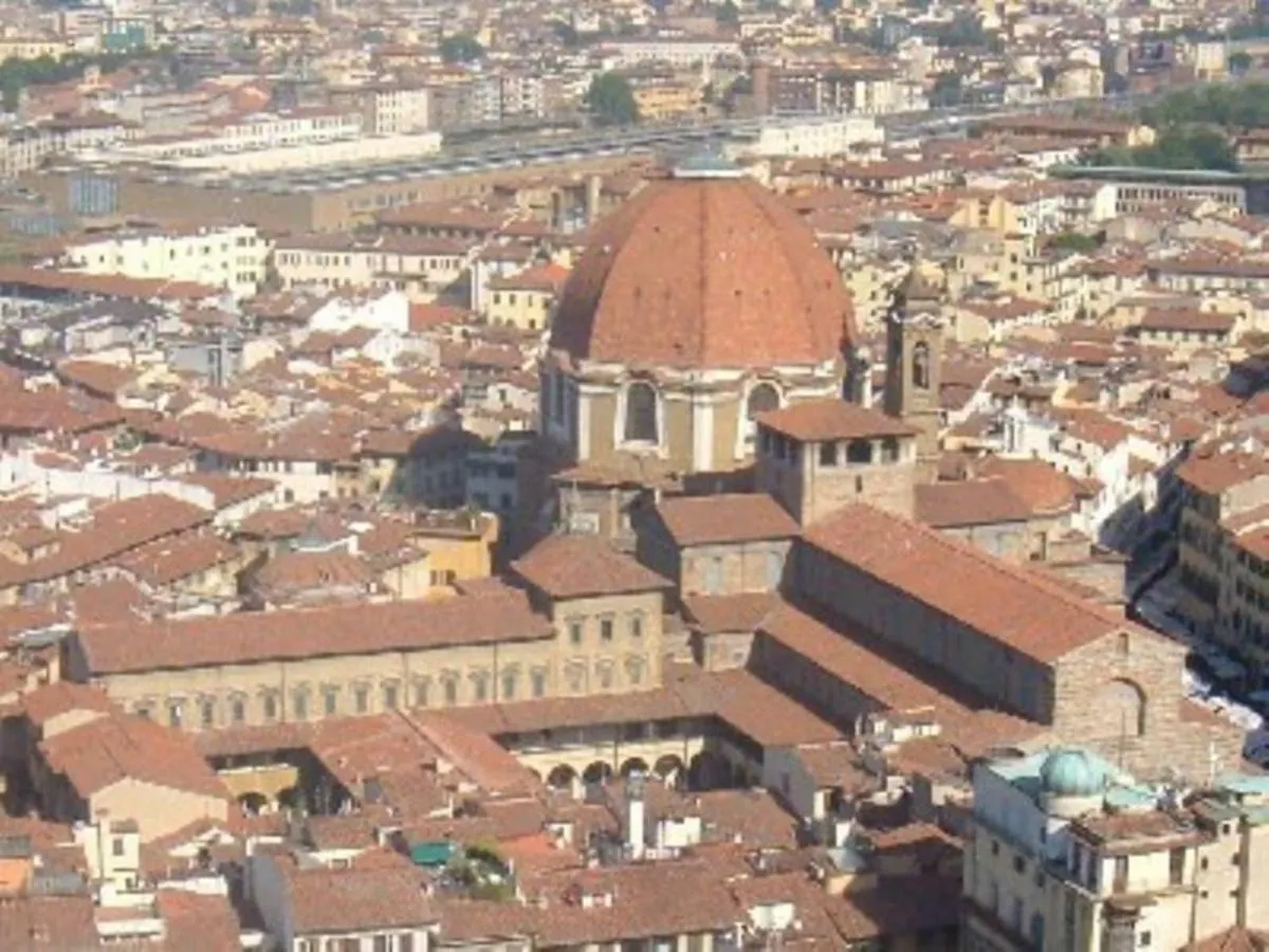 Apartment Lorenzo Magnifico Typical Home Heart Of Florence